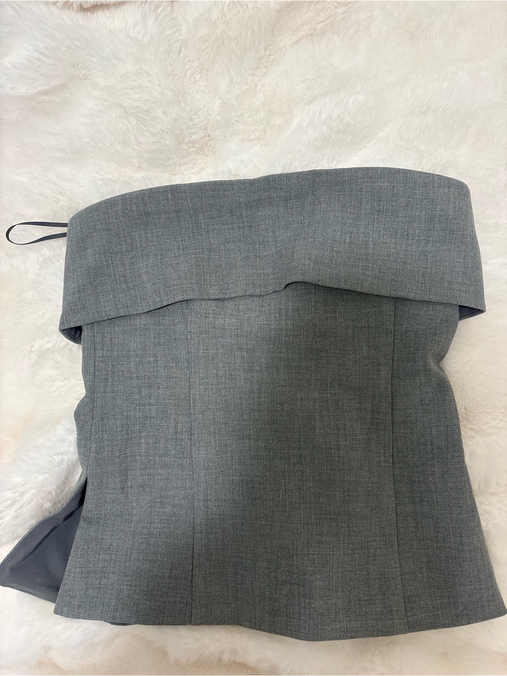 Aritzia Babaton Strapless Fold-Over Bustier in Charcoal Gray